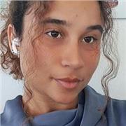 I am Fun, compreheensive, joyful, extrovert, sportif, .
I would like to teach young children from the ages 5-12